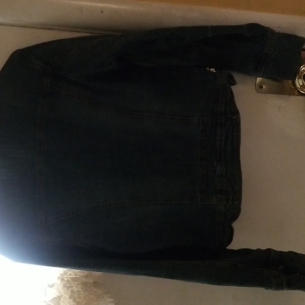 Jean's jacket - Picture 2 of 2